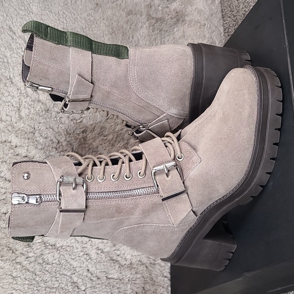 Charles by Charles David womens Clout bootie, Taupe size 6.5 - Picture 7 of 10